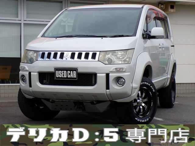 2011 Mitsubishi Delica D5