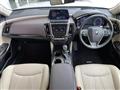2019 Toyota Crown Hybrid