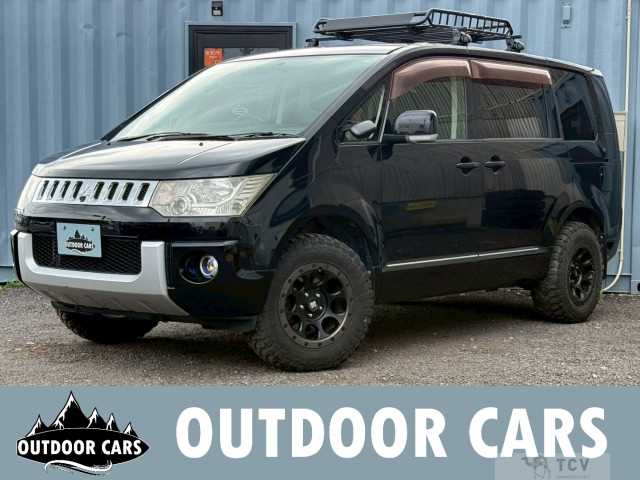2009 Mitsubishi Delica D5
