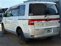 2009 Mitsubishi Delica D5