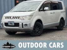 2009 Mitsubishi Delica D5