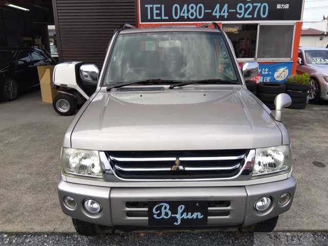 2005 Mitsubishi Pajero Mini