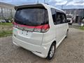 2015 Mitsubishi Delica