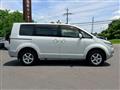 2016 Mitsubishi Delica D5