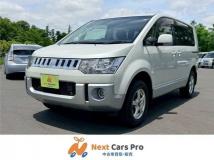 2016 Mitsubishi Delica D5