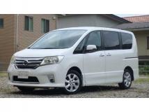 2011 Nissan Serena