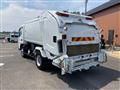 2017 Mitsubishi Canter