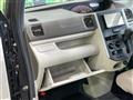 2017 Daihatsu Tanto