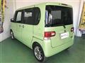 2011 Daihatsu Tanto