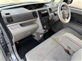2013 Daihatsu Tanto