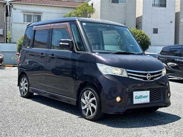 2010 Nissan ROOX