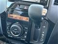 2010 Nissan ROOX