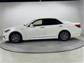 2016 Toyota Crown Hybrid