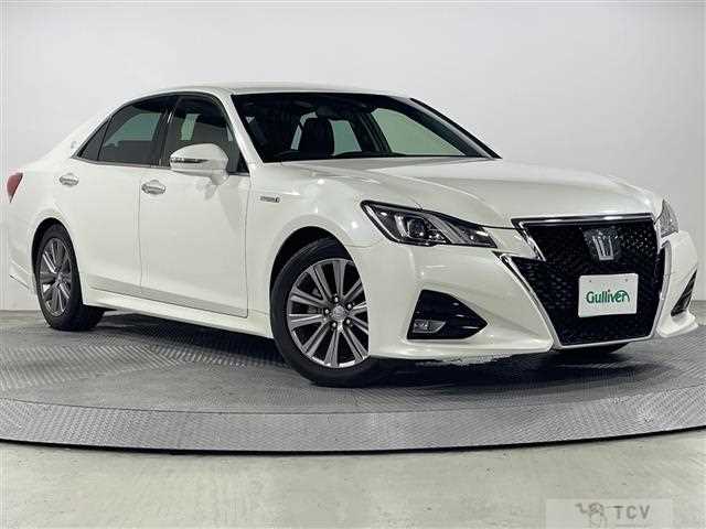 2016 Toyota Crown Hybrid