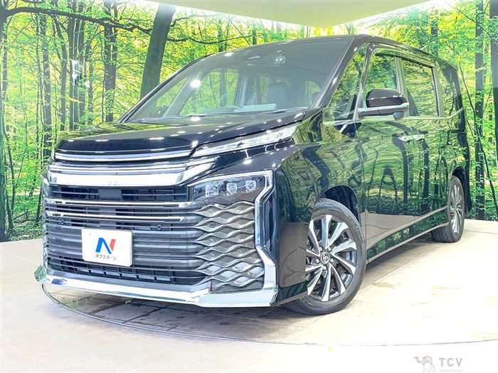 2022 Toyota Voxy