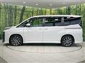 2025 Toyota Voxy