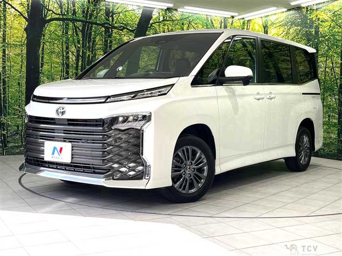 2024 Toyota Voxy