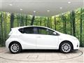 2012 Toyota AQUA