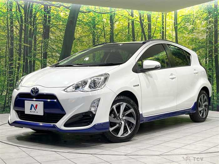 2015 Toyota AQUA