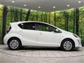 2016 Toyota AQUA