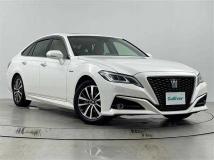 2020 Toyota Crown Hybrid