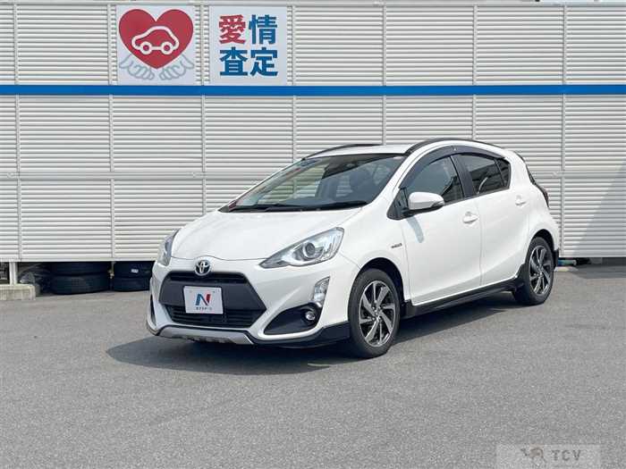 2016 Toyota AQUA