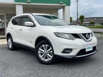 2015 Nissan X-Trail Hybrid