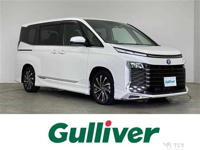 2022 Toyota Voxy