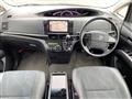 2015 Toyota Estima