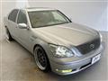 2004 Toyota Celsior