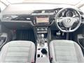 2019 Volkswagen Golf Touran
