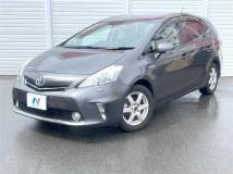 2011 Toyota PRIUS α