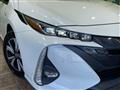 2019 Toyota Prius PHV