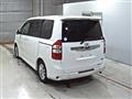 2010 Toyota Noah