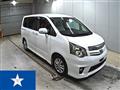 2010 Toyota Noah