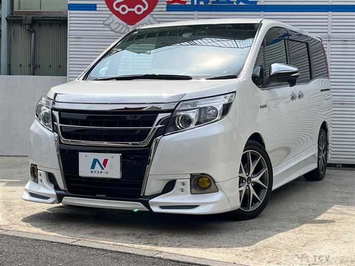 2016 Toyota Esquire