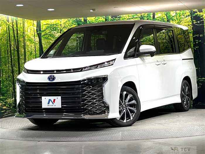 2023 Toyota Voxy