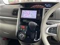 2017 Daihatsu Tanto