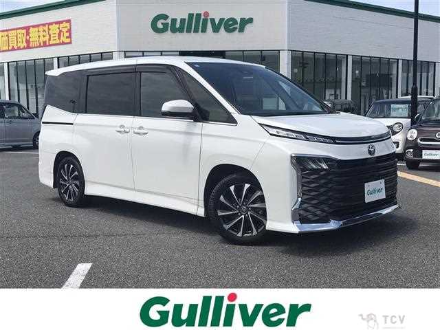 2022 Toyota Voxy