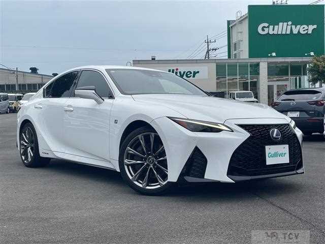 2020 Lexus IS