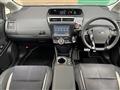 2015 Toyota PRIUS α