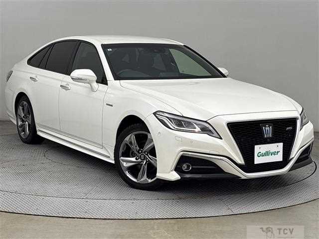 2019 Toyota Crown Hybrid