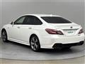 2019 Toyota Crown Hybrid