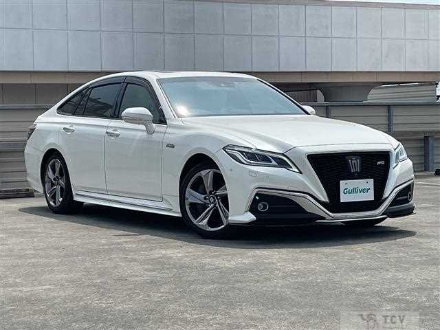 2019 Toyota Crown Hybrid