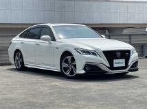 2019 Toyota Crown Hybrid