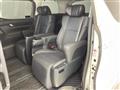 2020 Toyota Alphard Hybrid