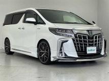 2020 Toyota Alphard Hybrid