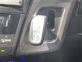 2013 Toyota PRIUS α