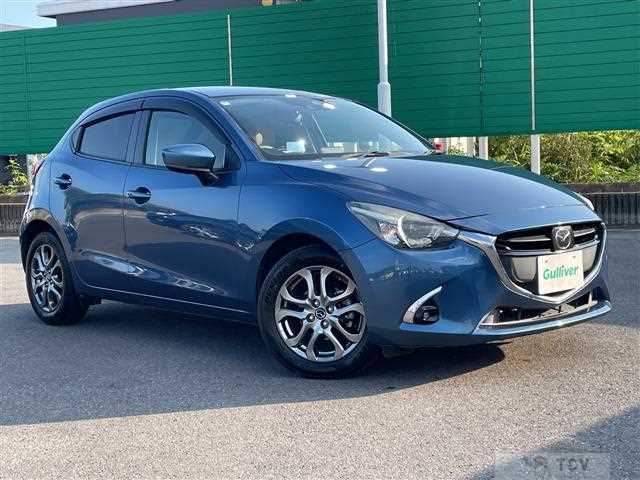 2017 Mazda Demio