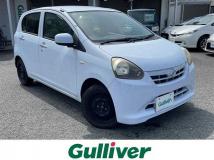 2011 Daihatsu Mira Es